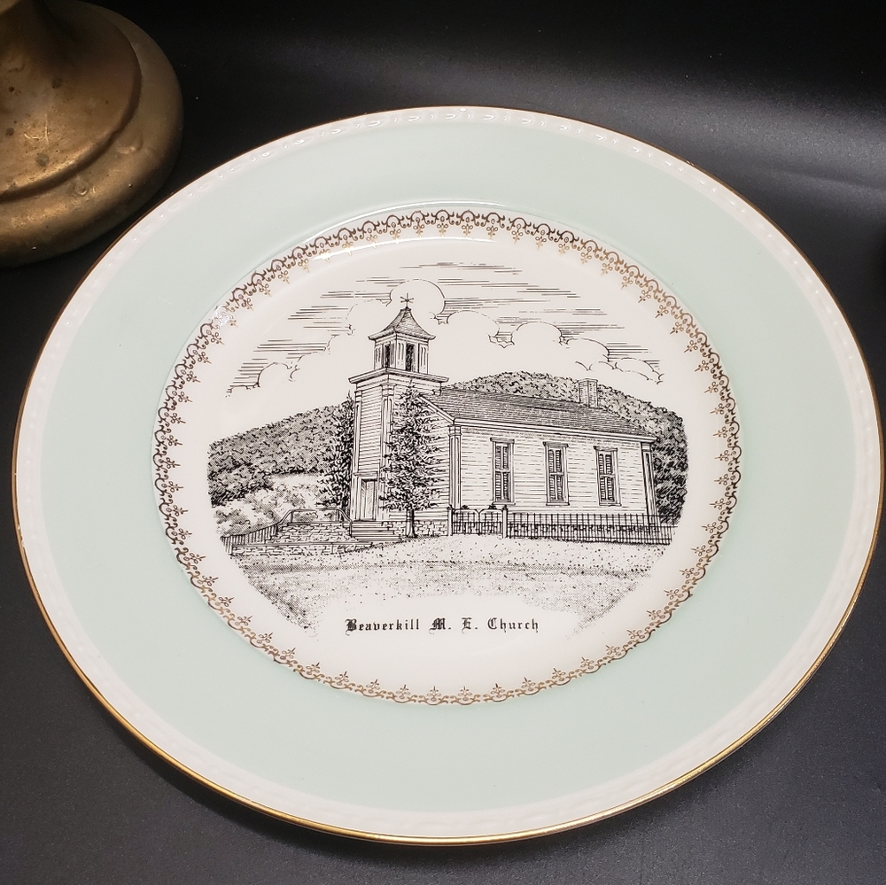 Vintage Georgian Eggshell by Homer Laughlin Beaverkill Church Plate